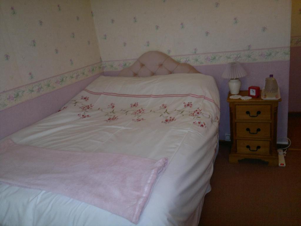 Bouresse La Maison Jaune B&B 객실 사진